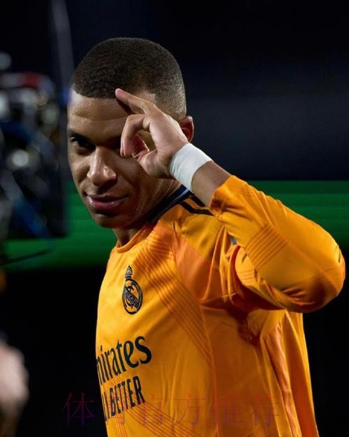 安帅:姆巴佩没进球但踢得很好 罚点是球员们的决定 安帅:姆巴佩没进球但踢得很好 罚点是球员们的决定